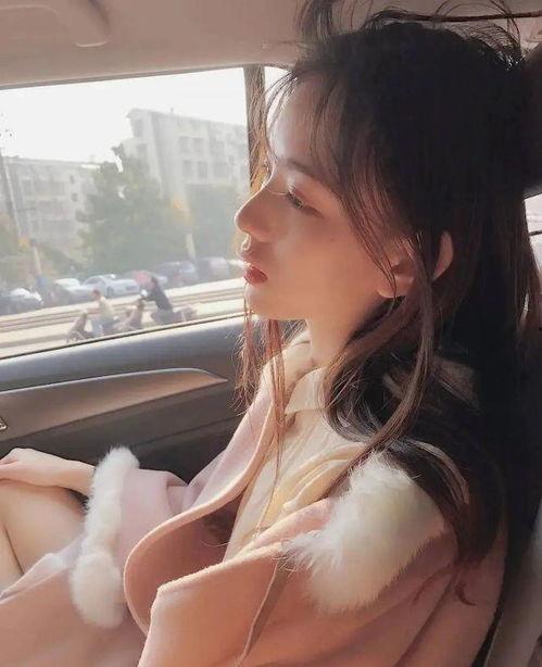 网红吃瓜微信头像女的,揭秘网络红人的魅力与争议