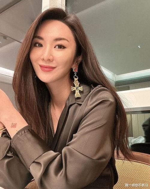 网曝黑料吃瓜网红明星,网红明星的吃瓜风云